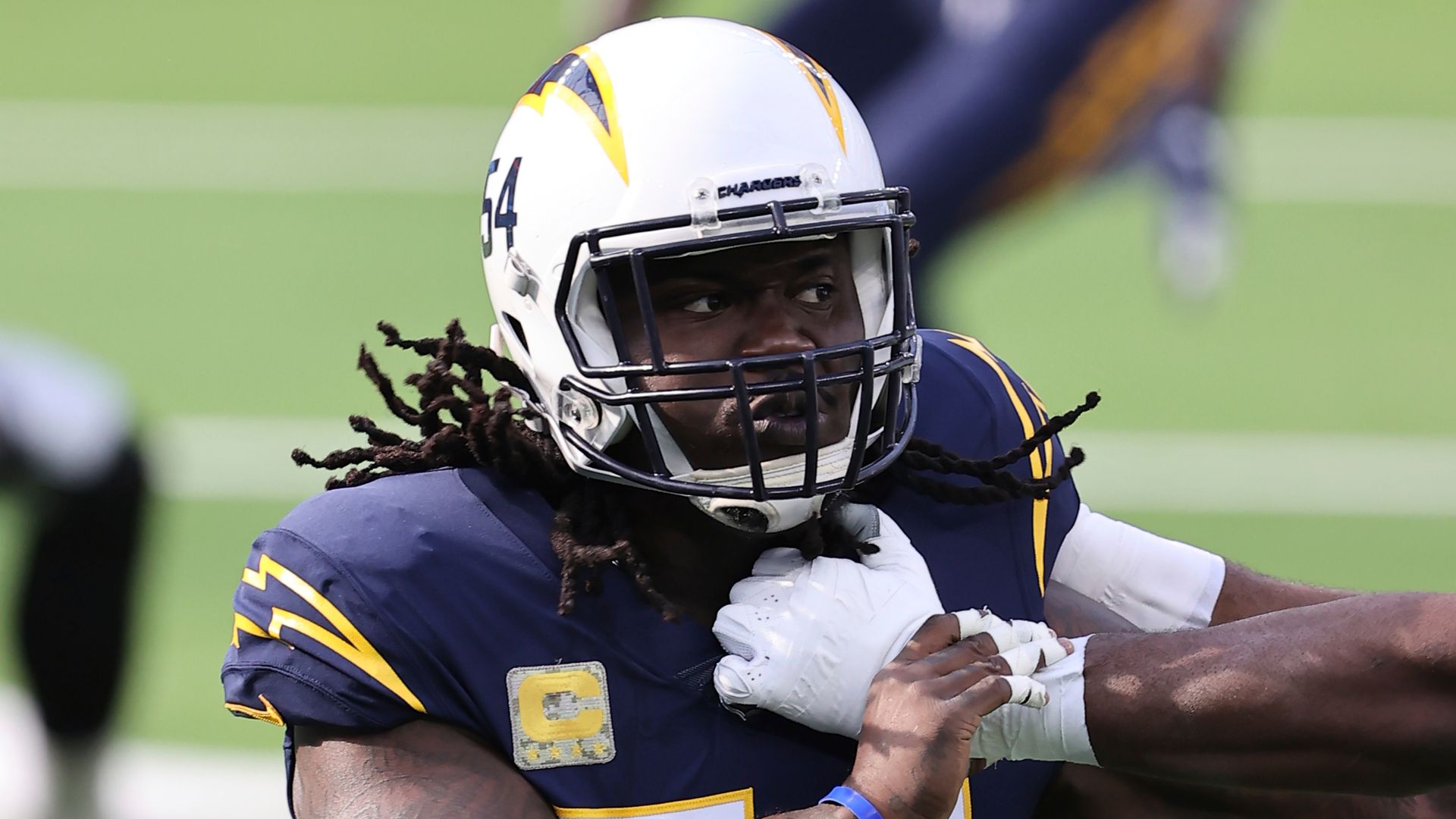 Steelers sign free agent Melvin Ingram