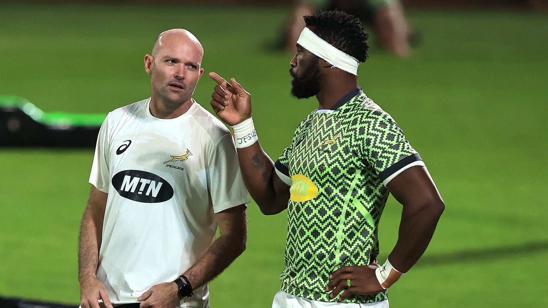 Springboks suspend training after positive Covid result