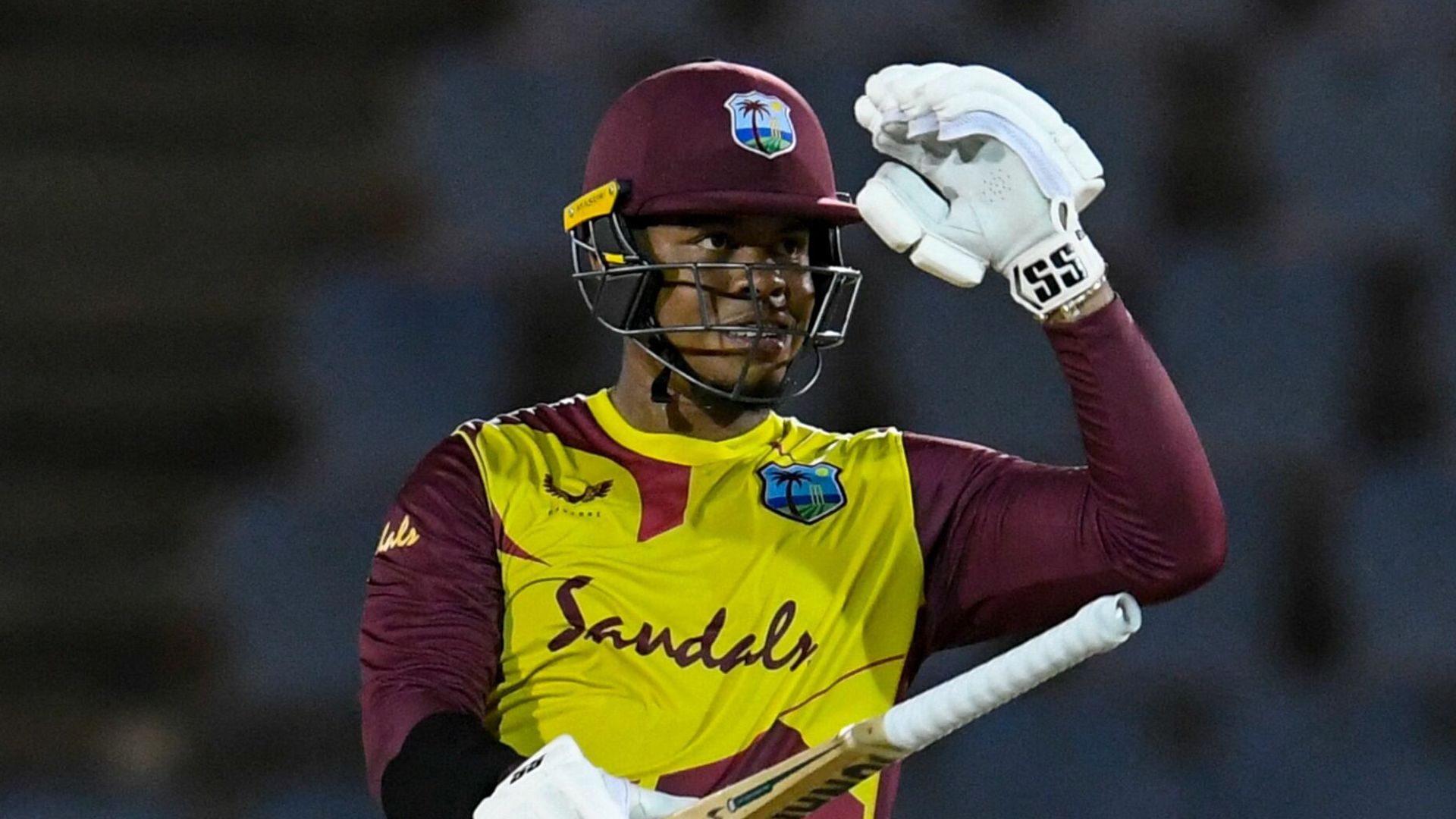 Hetmyer hits fifty as West Indies hammer Australia