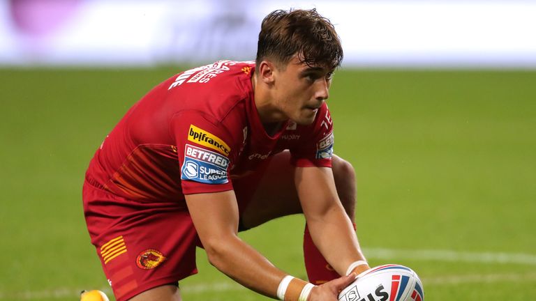 Arthur Mourgue scored one try and kicked five conversions as Catalans Dragons came from behind to beat Leeds Rhinos