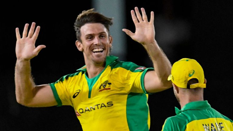 Mitchell Marsh took 3-24 after thumping 75 from 44 balls as Australia won the fourth T20