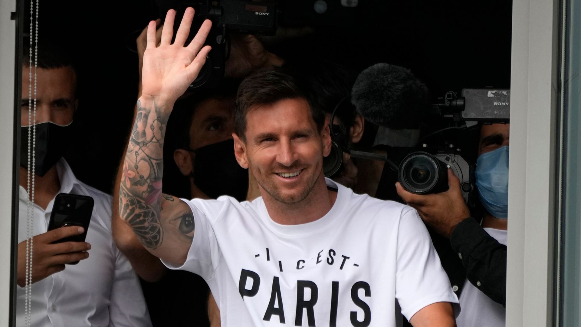 Messi passes PSG medical
