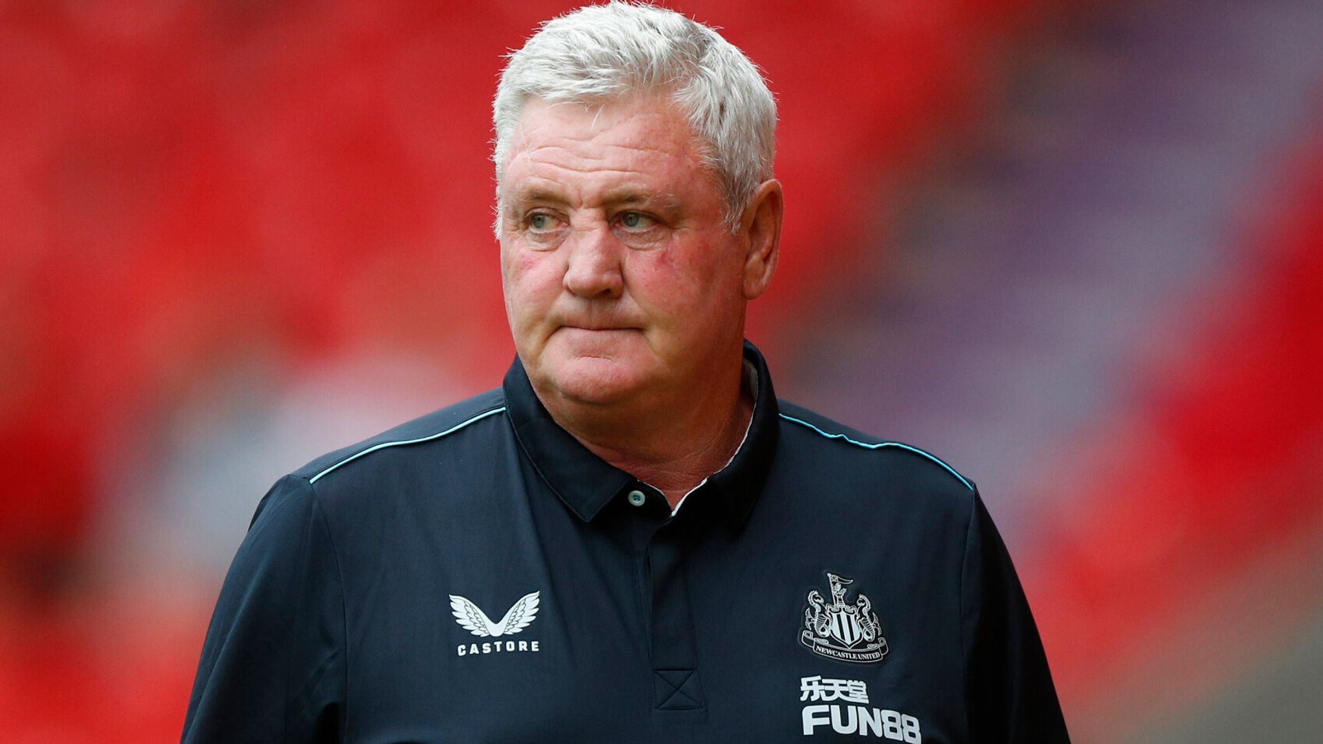 Bruce takes Newcastle training as he edges towards exit