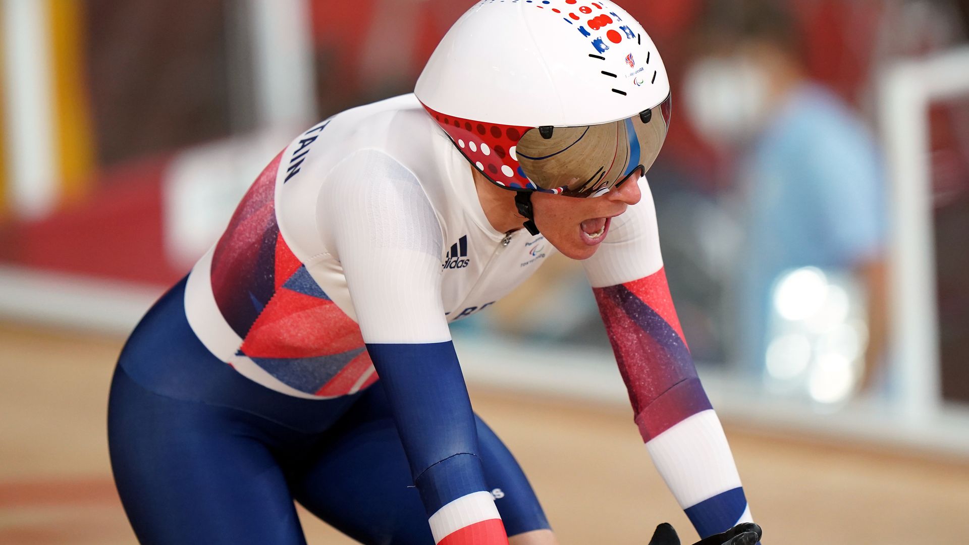 Storey wins ParalympicsGB's first gold of Games in C5 3000m pursuit