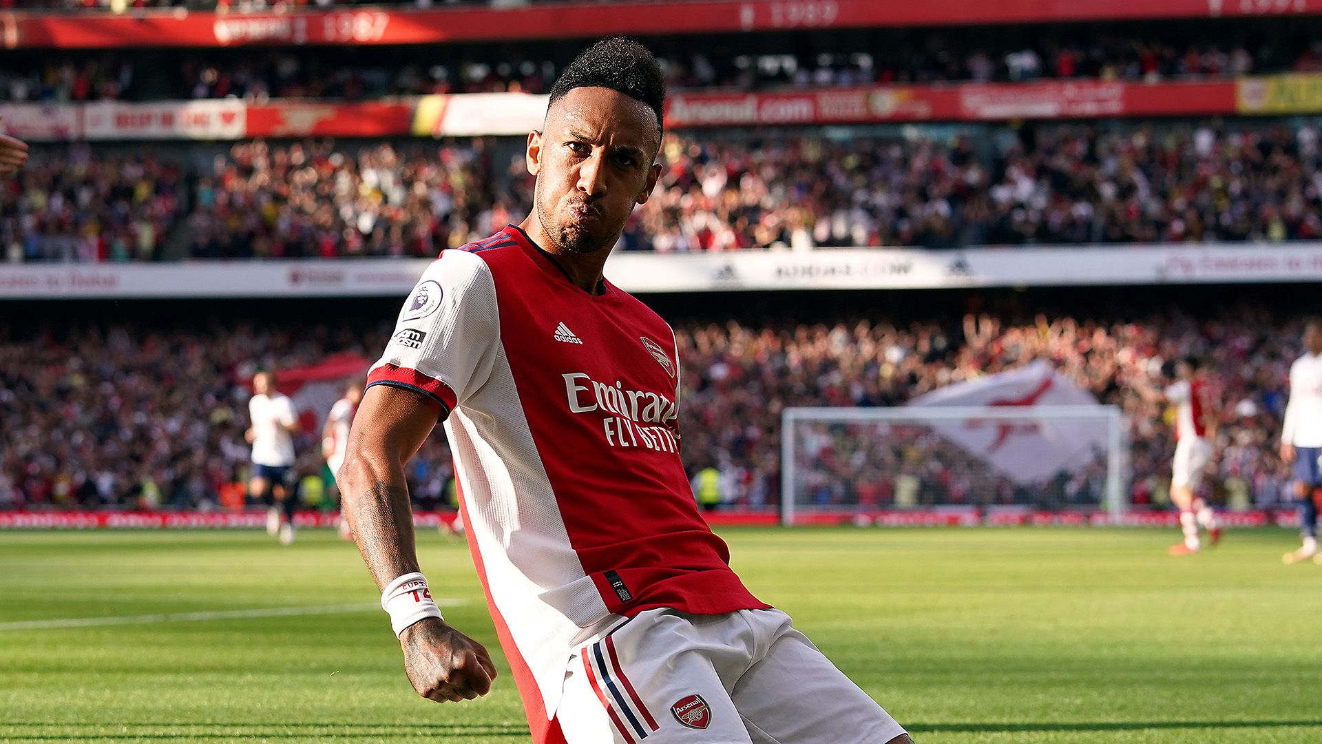 Brilliant Arsenal blitz woeful Spurs for memorable win