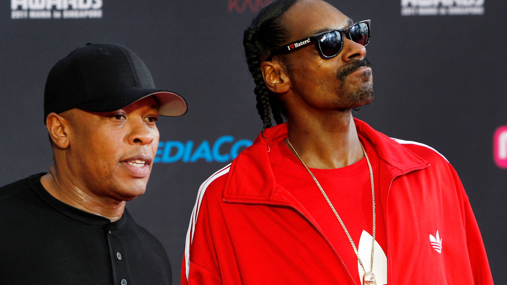 Dre and Snoop part of Super Bowl half-time extravaganza