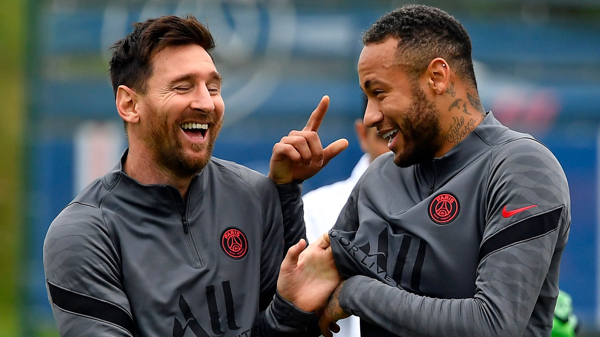 Messi in PSG squad vs City | Pep: I don't know how to stop them