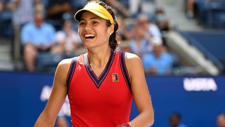 Former British player Barry Cowan praises Emma Raducanu's mental strength after the 18-year-old reached the US Open semi-finals