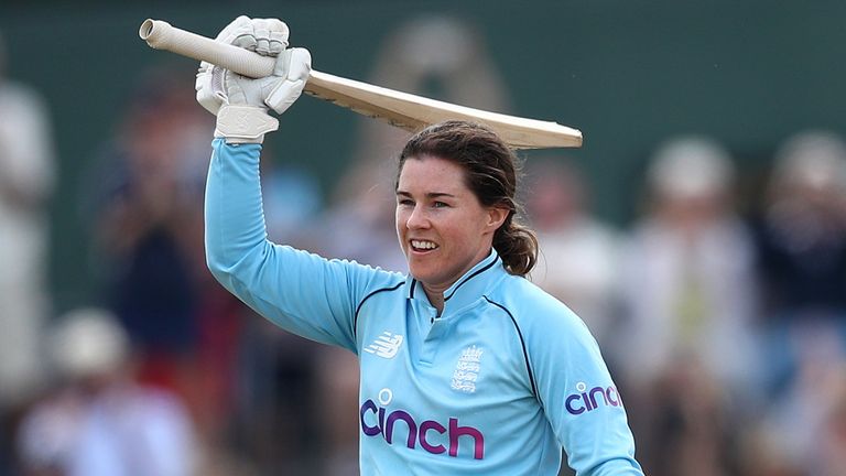 Tammy Beaumont hit her eighth ODI hundred to set England on their way to victory