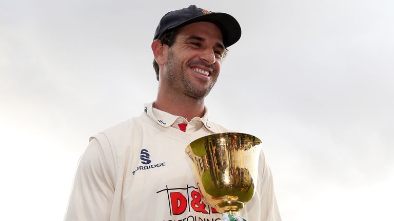 Ryan ten Doeschate will retire from cricket at the end of 2021
