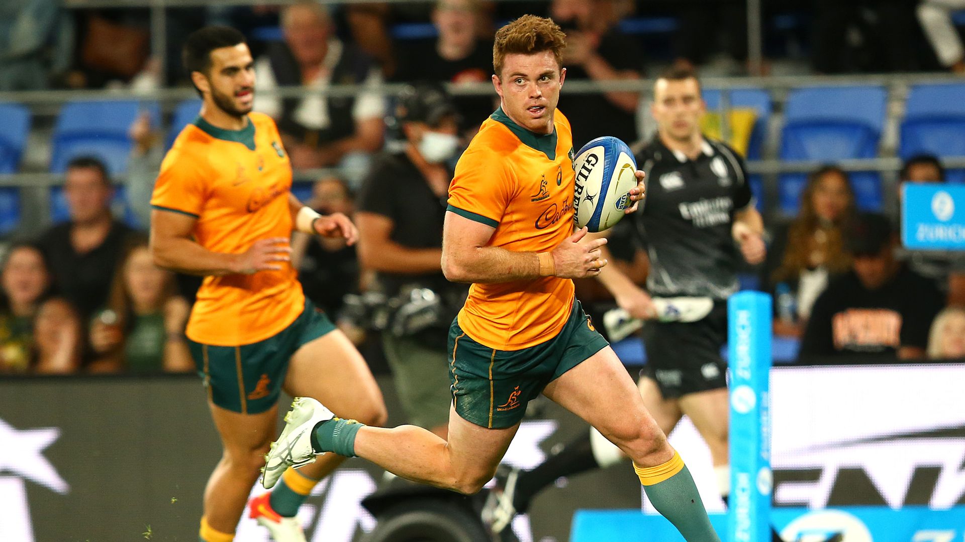 Kellaway hat-trick helps Wallabies past Pumas