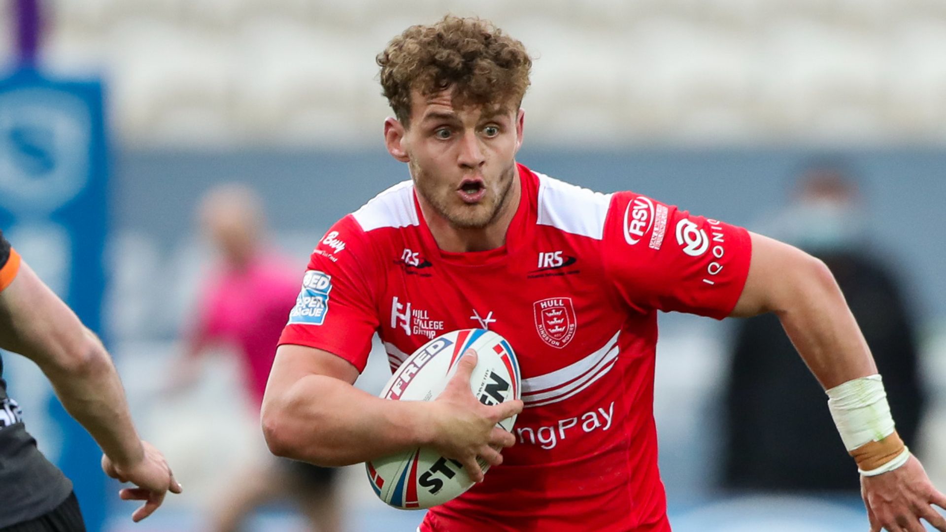 Cas clinch Lawler signing from Hull KR