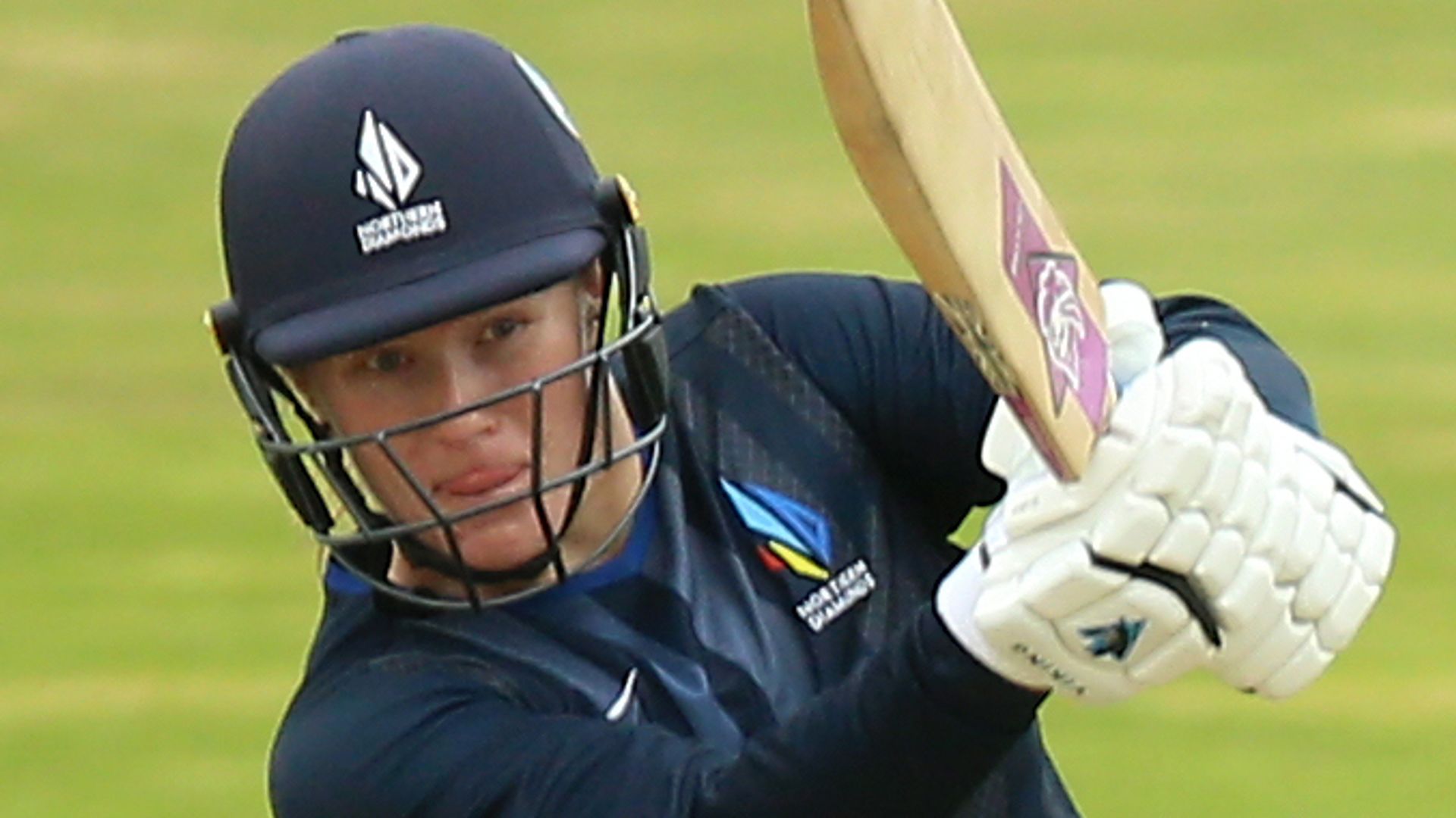 ECB increases women's full-time deals for 2022