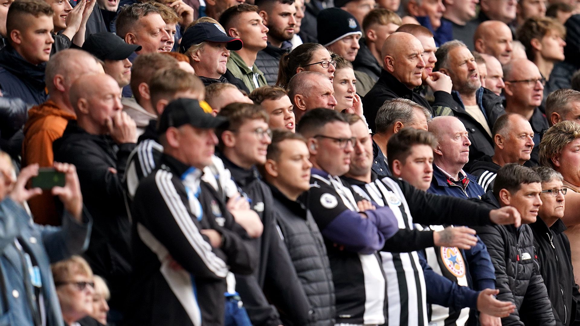 Govt backs fan-led review: Football requires independent regulator