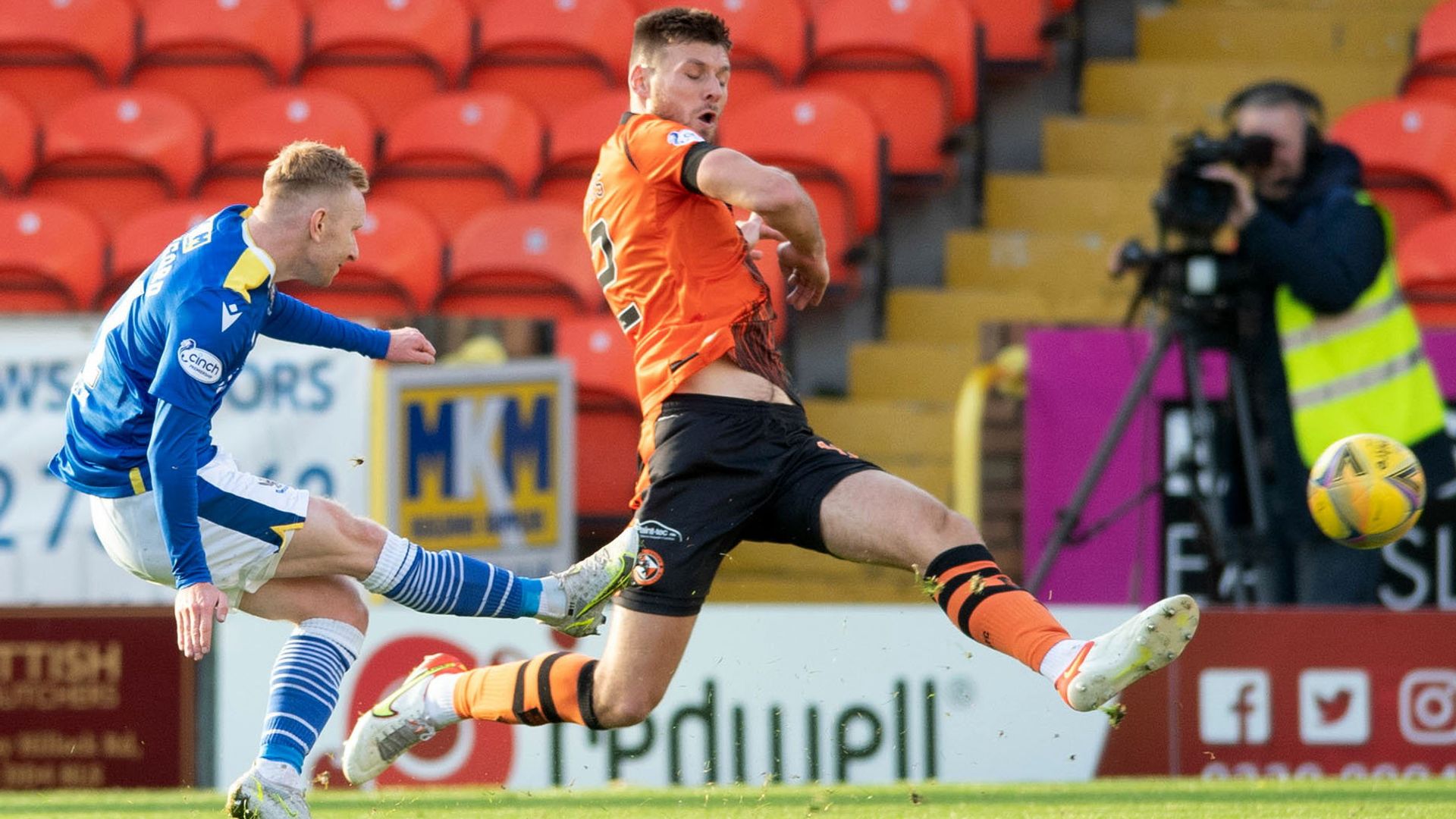 St Johnstone clinch narrow win at Dundee United