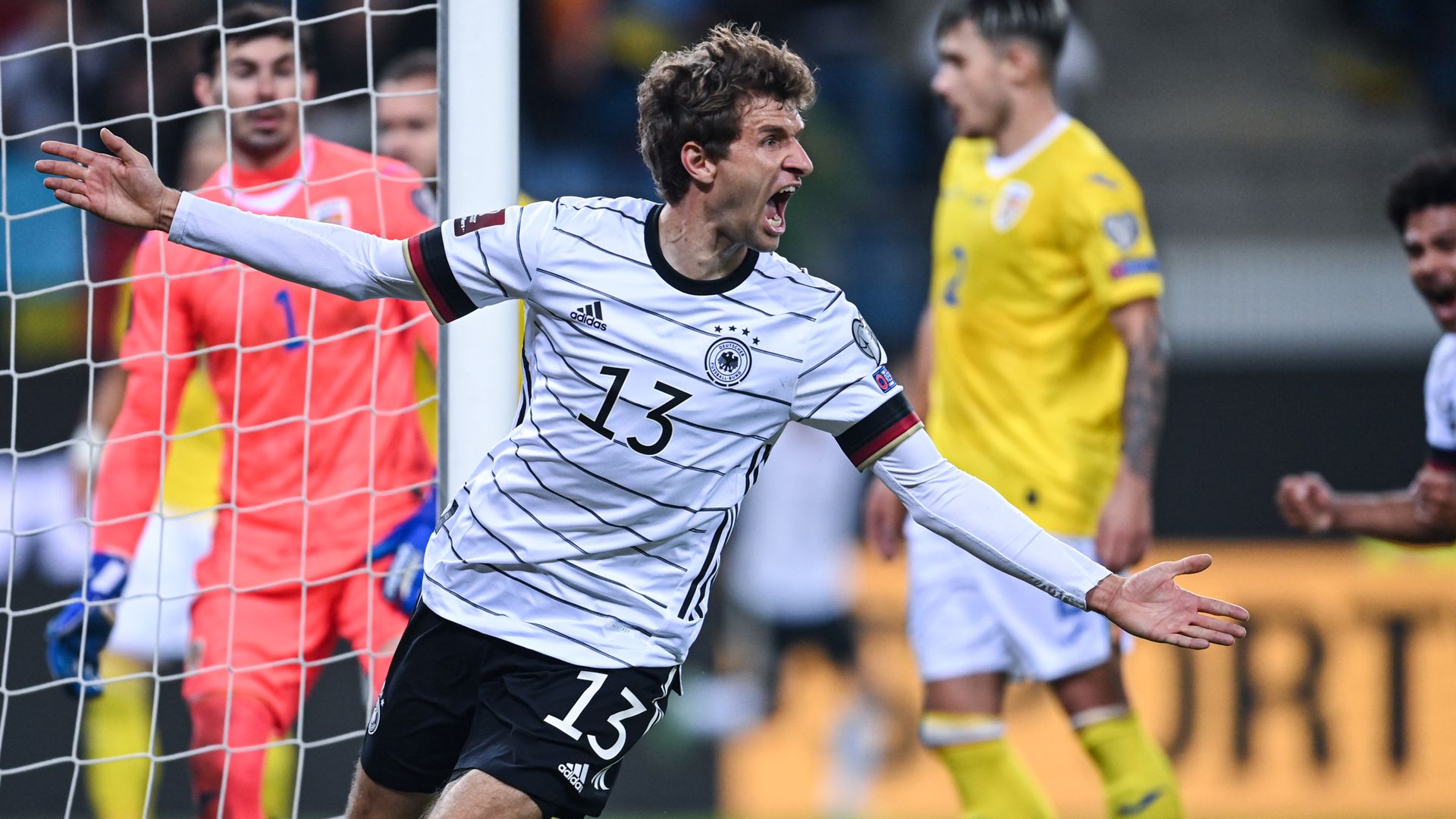 WCQ: Muller helps Germany avoid Romania shock
