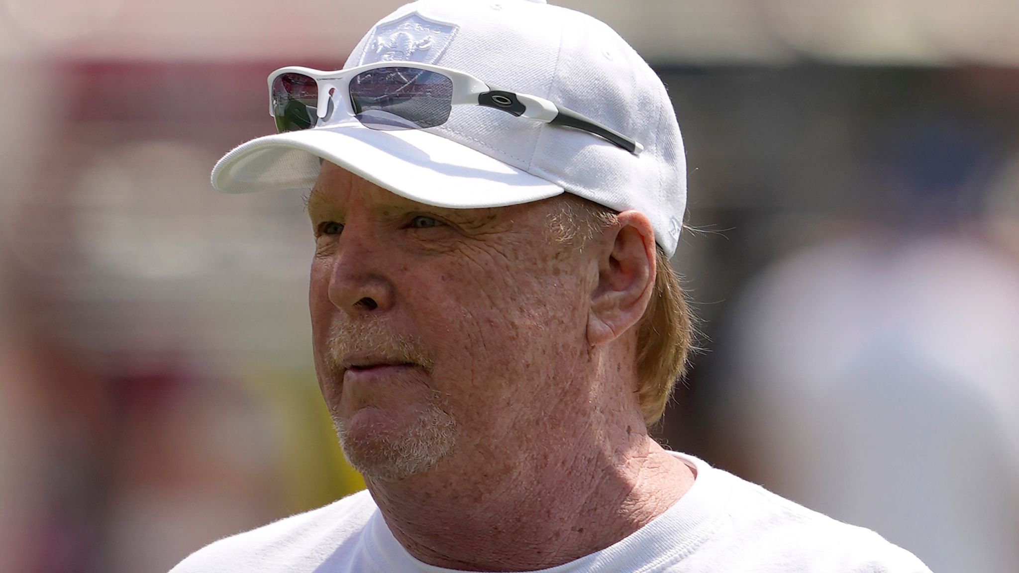 Raiders say distractions have nothing to do with emails