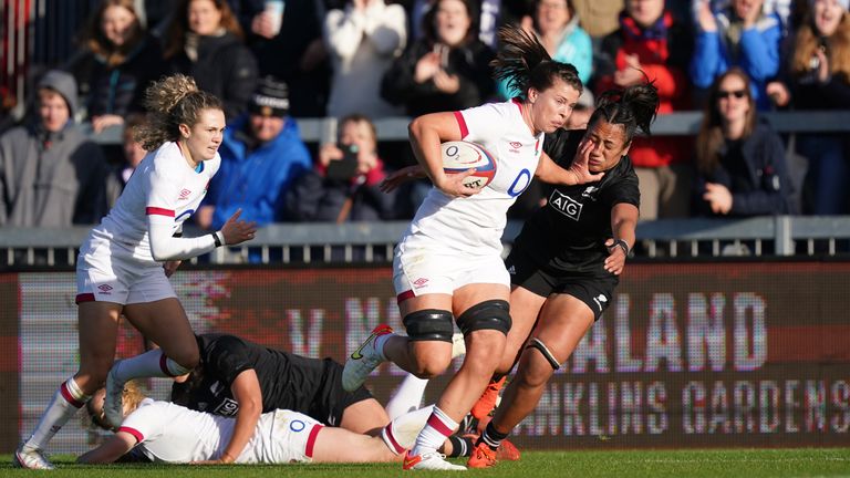 The Red Roses comfortably beat the Black Ferns 43-12 in Exeter last week 
