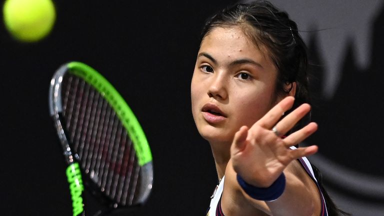 Emma Raducano a ajuns în sferturile de finală la Transilvania Open de la Cluj cu o victorie uluitoare în set drepturi.