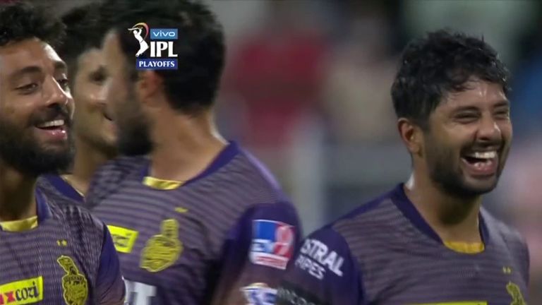 Les Kolkata Knight Riders sont en finale de l'IPL après une victoire palpitante à trois guichets contre les Delhi Capitals à Sharjah