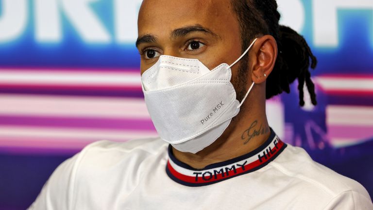 Martin Brundle, Lewis Hamilton'ı düşünüyor 