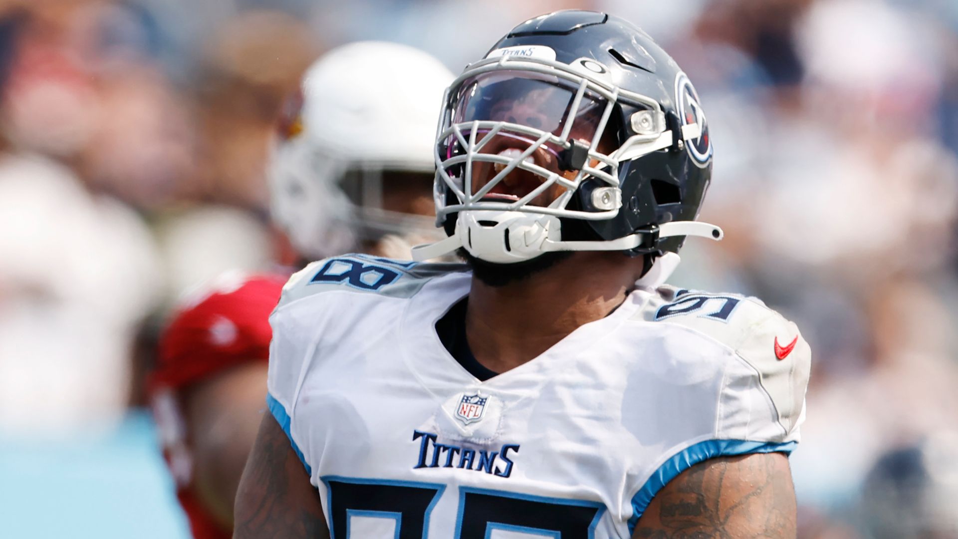 The Tennessee Titans' defense is a problem... finally!