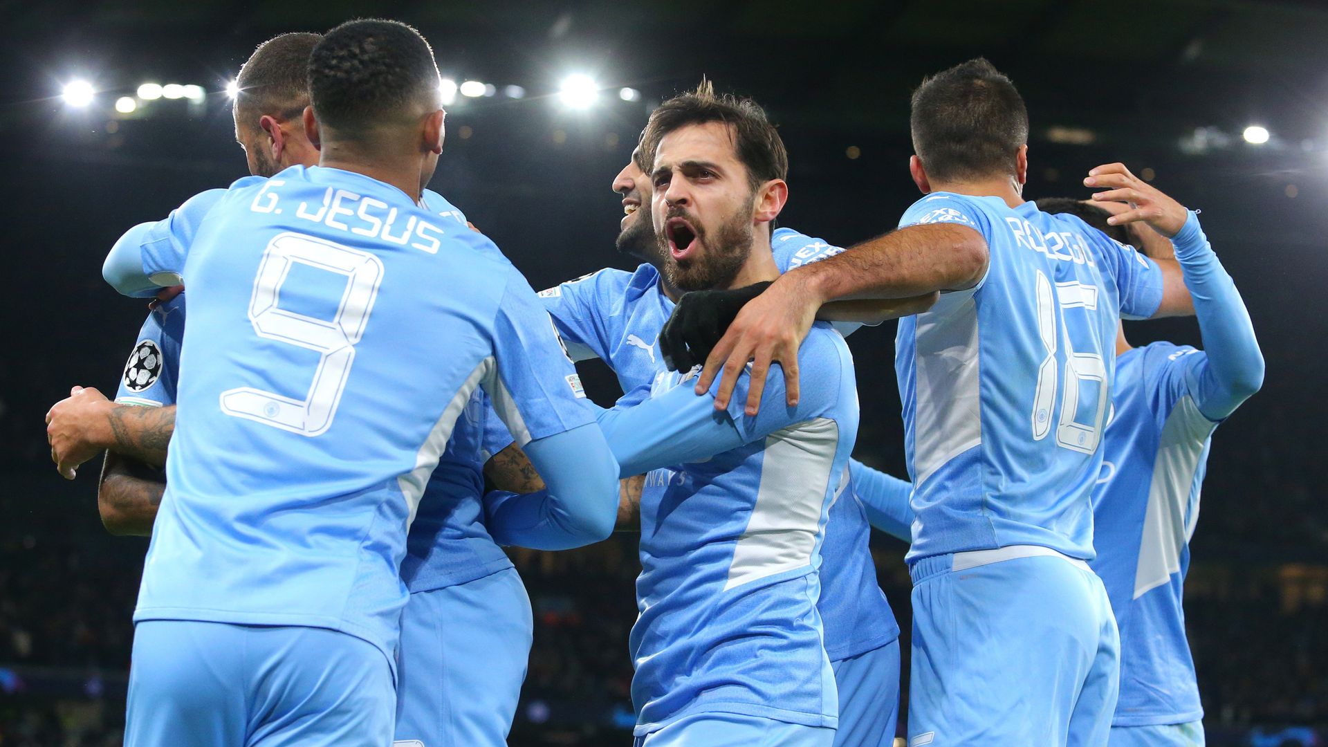 Man City seal top spot after comeback win against PSG