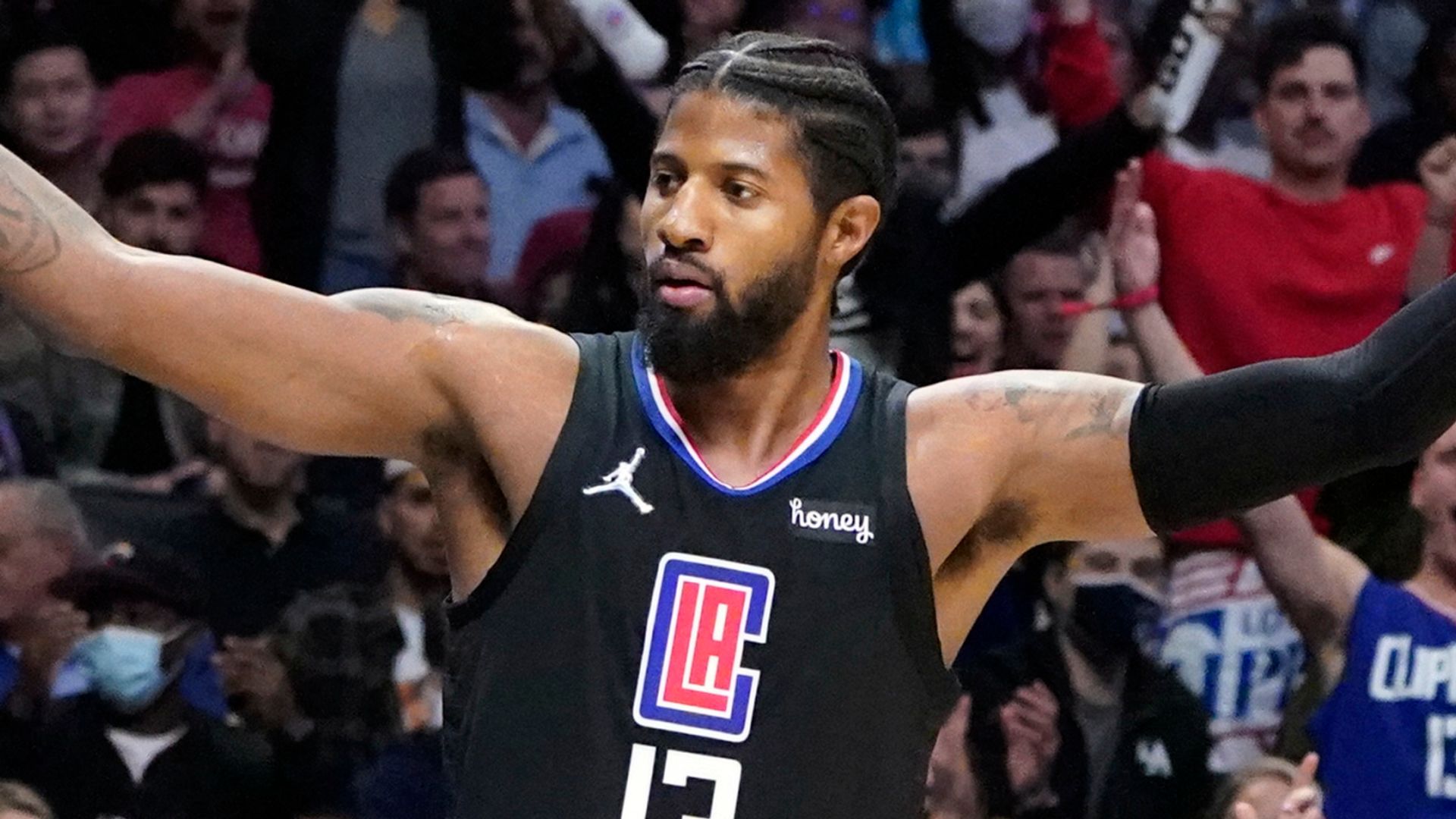 Clippers defeat Heat to bring winning streak to six