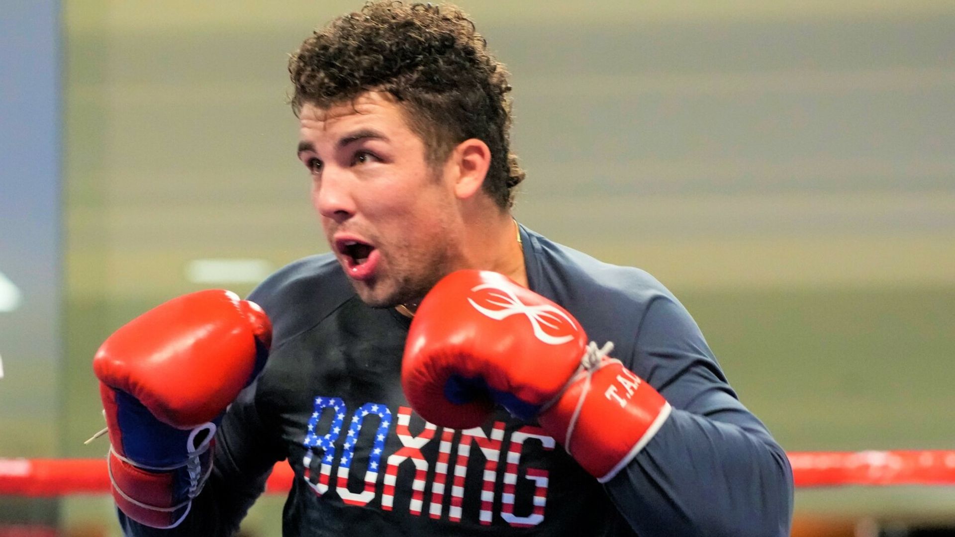 America's heavyweight saviour? 'You'll remember me!'