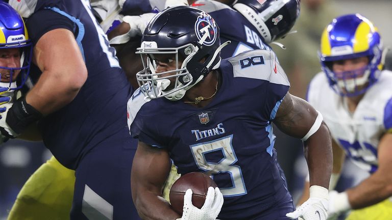 Adrian Peterson scored a fourth-quarter touchdown in his first game for the Tennessee Titans