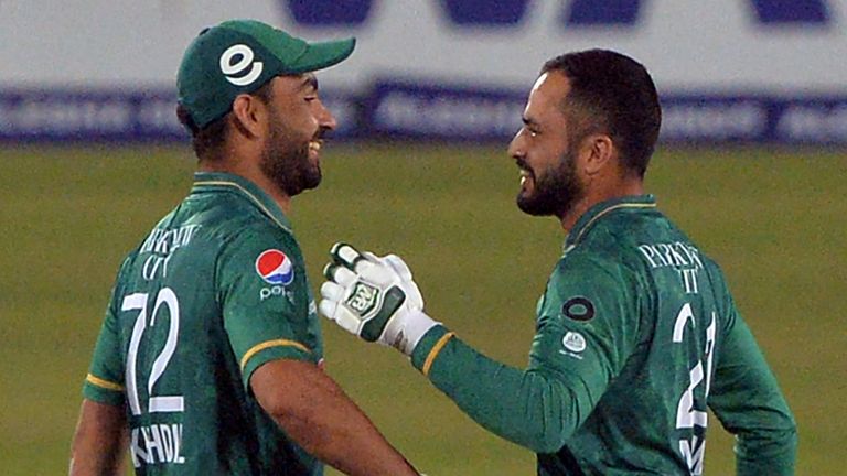 Mohammad Nawaz hit the winning runs after a remarkable finale to the third T20I between Bangladesh and Pakistan