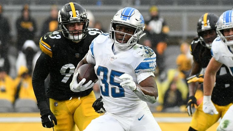 Detroit Lions running back Godwin Igwebuike's breaks tackle after tackle to record a 42-yard TD against the Pittsburgh Steelers
