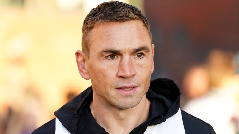Kevin Sinfield before starting the Extra Mile Challenge in Leicester on Monday