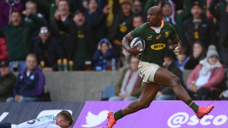 Makazole Mapimpi scores for the Boks