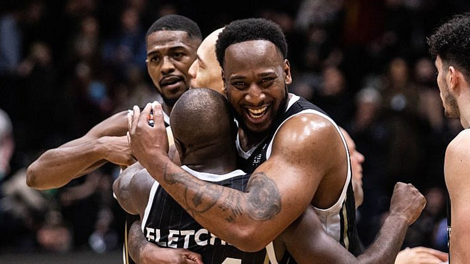 BBL Championship Newcastle Eagles beat Cheshire Phoenix in overtime