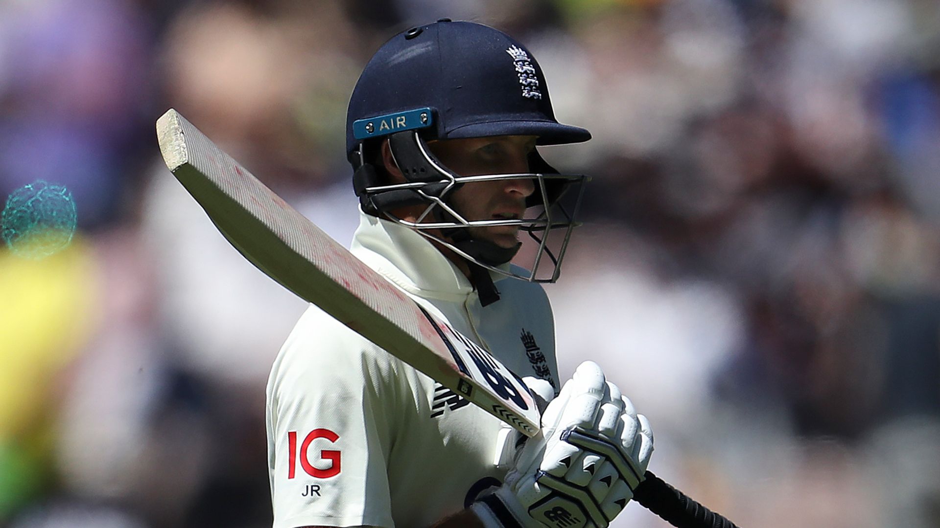 Runs galore and record defeats - the paradox of Root's 2021