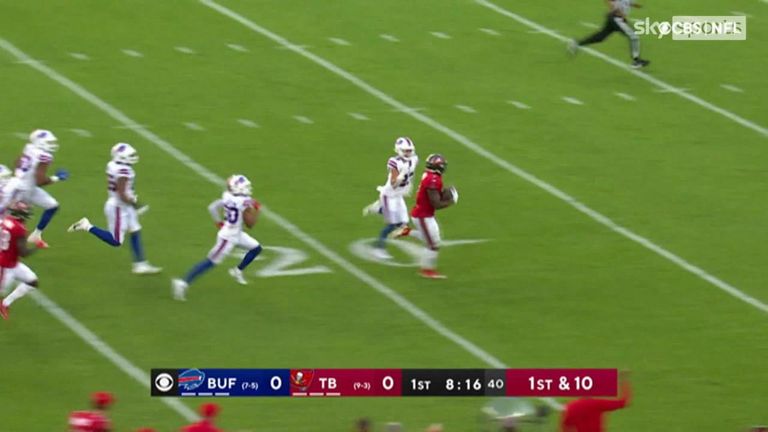 Leonard Fournette goes on a crazy 47-yard run to score Tampa Bay's first touchdown against the Bills
