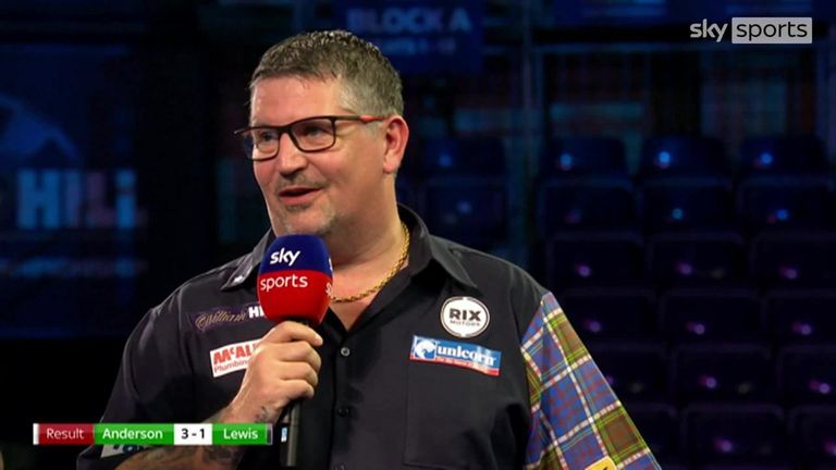 'The Flying Scotsman described his performance with his new darts as 'iffy'