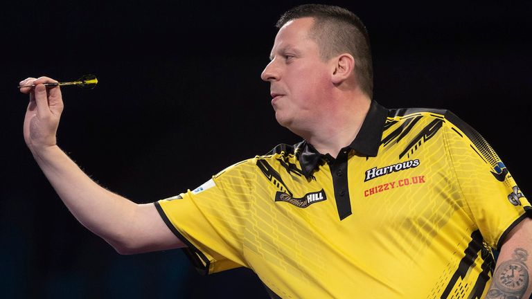 skysports dave chisnall darts 5628018