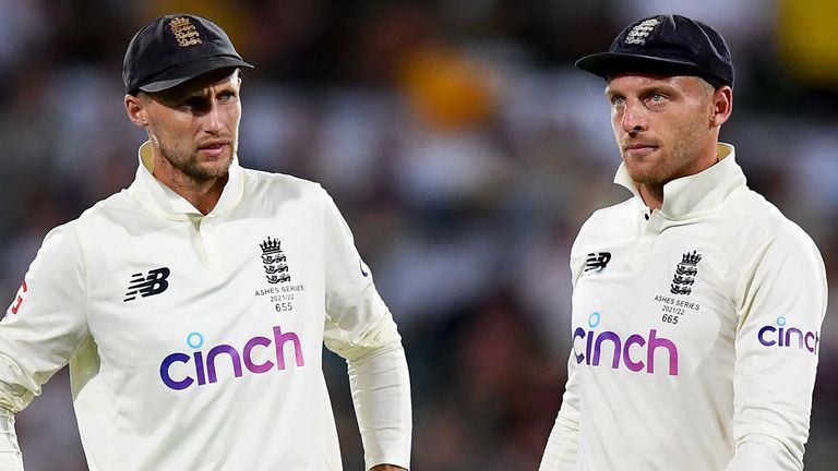 L'Angleterre regarde vers le bas le baril d'un déficit de 2-0 à The Ashes après une autre journée décevante à Adélaïde