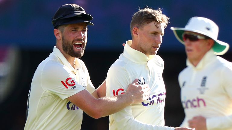 Chris Woakes says Joe Root has the support of England's players