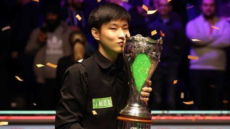 Zhao Xintong claimed the UK Championship at the York Barbican