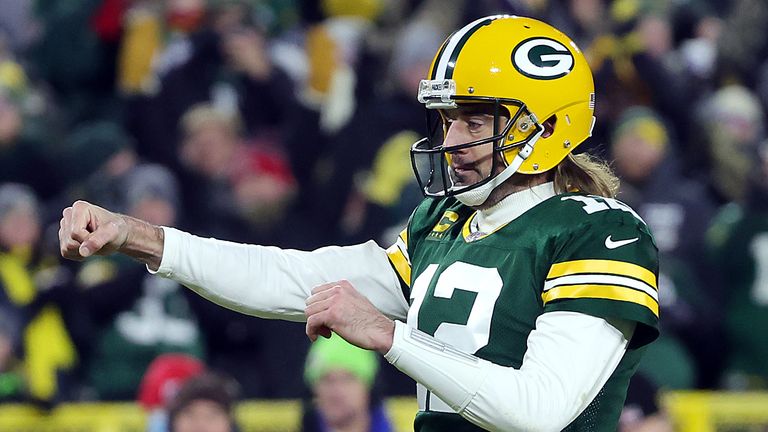 Aaron Rodgers completed 29 of 38 passes for 288 yards and two touchdowns in Green Bay's victory over Vikings