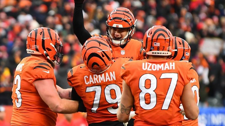 Highlights of the week 17 clash between the Cincinnati Bengals and the Kansas City Chiefs