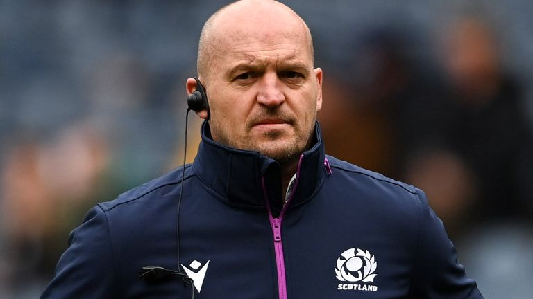 Scotland head coach Gregor Townsend has played down suggestions by Eddie Jones they are the favourites 