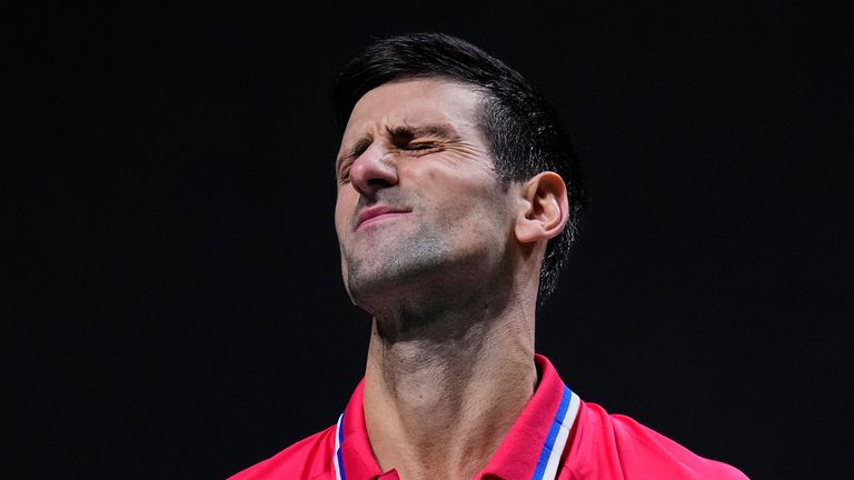 Novak Djokovic a admis avoir commis une « erreur de jugement » en assistant à une interview et à une séance photo avec un journal français après avoir été testé positif pour Covid-19 le mois dernier