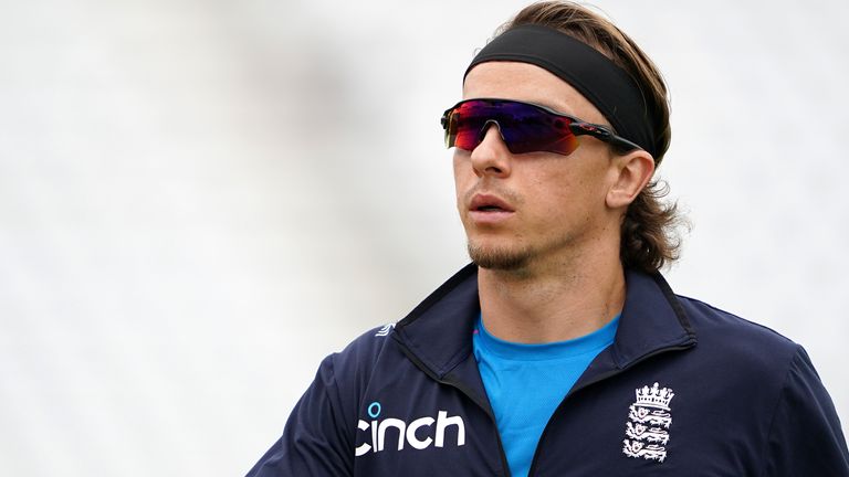 England bowler Tom Curran will be out for around four months after sustaining a stress fracture of the lower back
