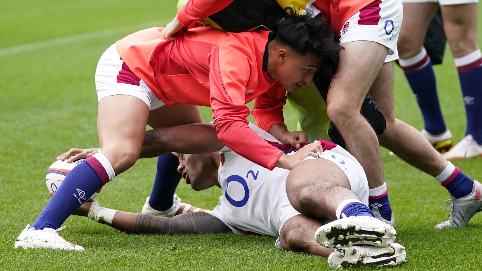 Smith relishes link-up with childhood icon Tuilagi