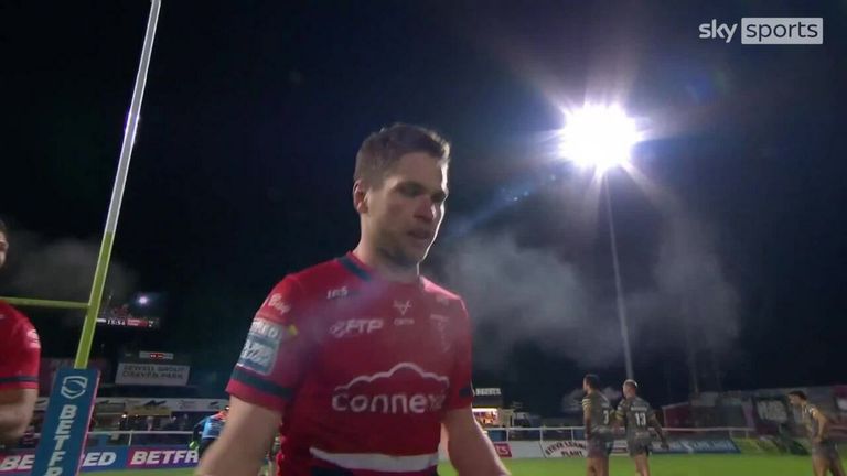 Matt Parcell gets his first try of the night for Hull KR after some great work from Sam Wood. 