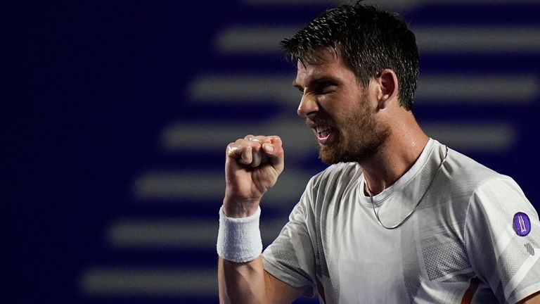 Cameron Norrie celebra su victoria en cuartos de final